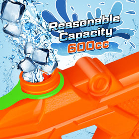 Quanquer long-range squirt reaches up to 28-32 feet for drenching play.
