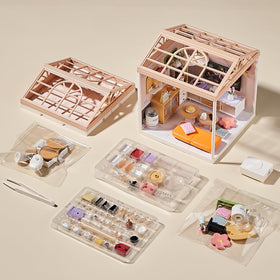 Qudify family crafting time promoting screen-free bonding