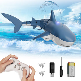 Qusases waterproof RC shark ready for quick battery insert and splashy play