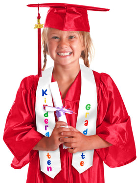 QZYL gown features smooth zipper and reinforced yoke for durability.