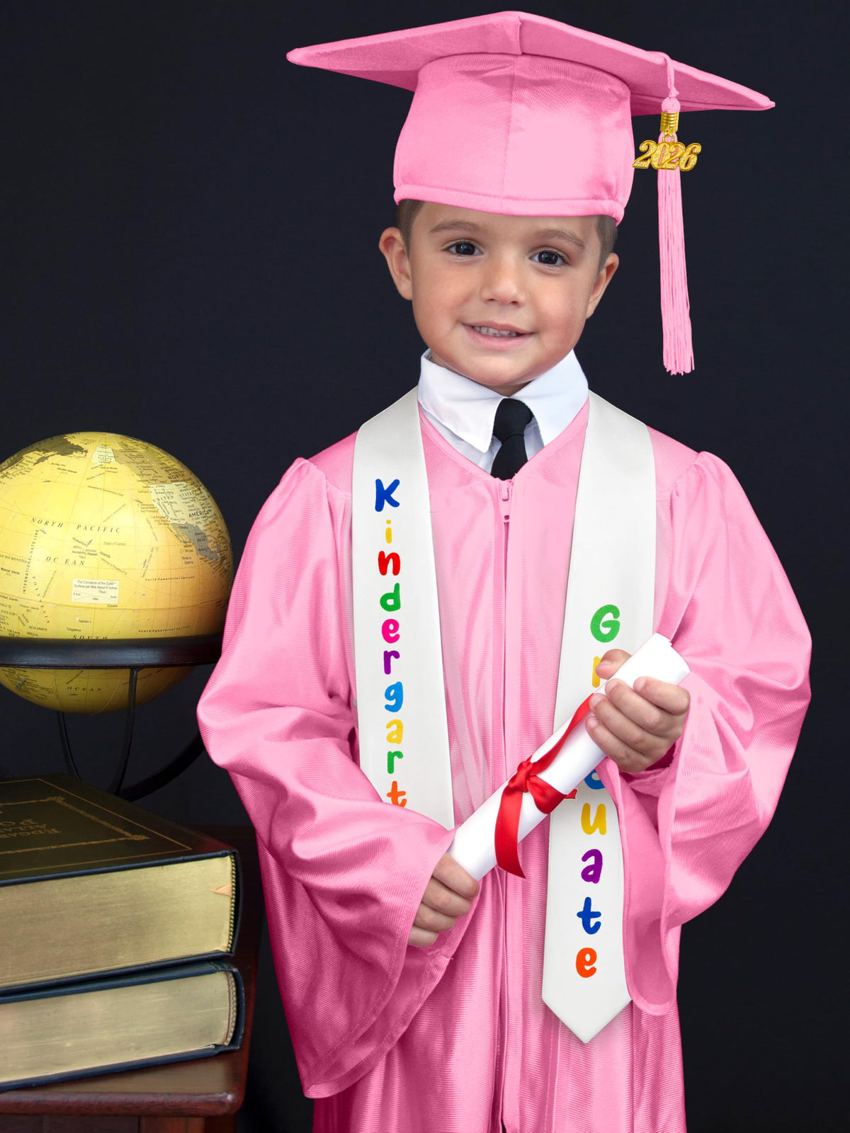 QZYL complete kindergarten set ready for graduation photos and party moments