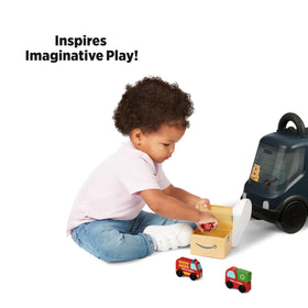 Radio Flyer Amazon Delivery Van ergonomic seat offers a comfy secure ride