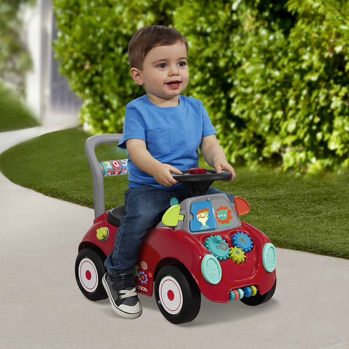 Radio Flyer Busy Buggy anti-tip base helps steady new walkers.