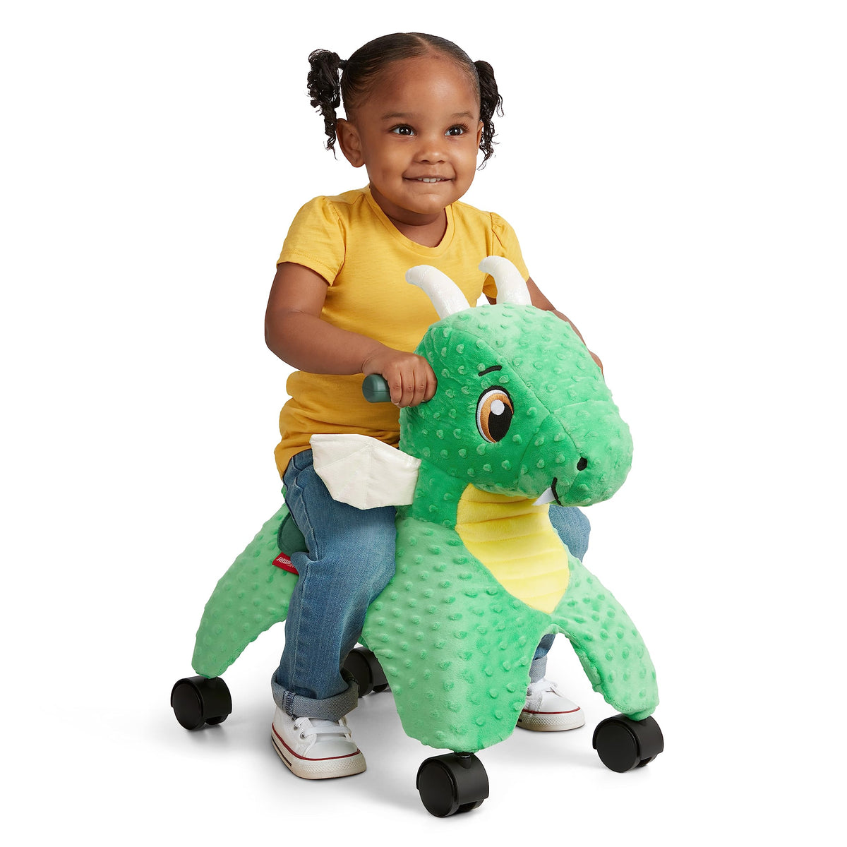 Radio Flyer Jade nose-pet sounds invite playful interaction on the dragon ride-on.
