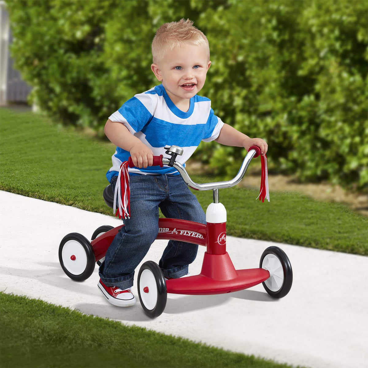 Radio Flyer Scoot About 42-lb capacity for growing riders
