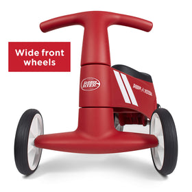 Radio Flyer Scoot About Sport kick-path clear design enables easy scooting.