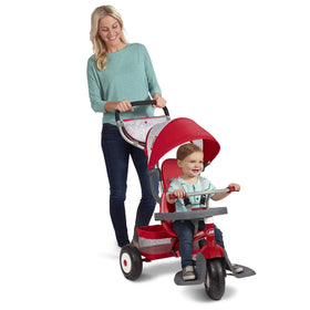Radio Flyer all-terrain tires glide smoothly on varied surfaces.