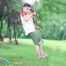 Rainbow Craft ninja ladder hooks for secure assembly.