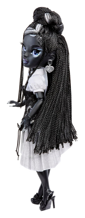Rainbow High Shanelle Onyx included accessories with display-ready packaging