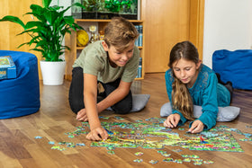 Ravensburger Escape Kids Puzzle group-friendly design supports family gatherings and educational activities.