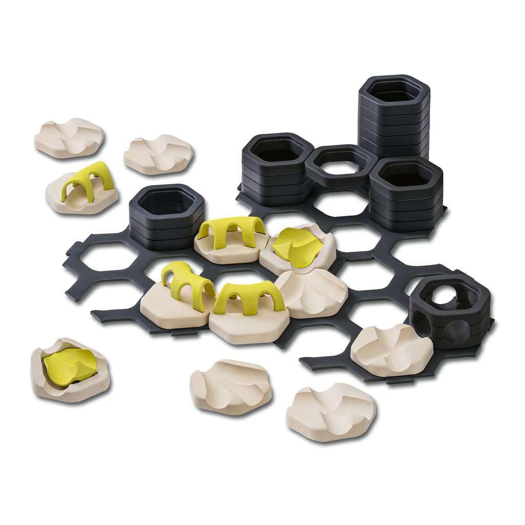 Ravensburger GraviTrax Junior Multi-Routes playtime setup fosters spatial thinking.