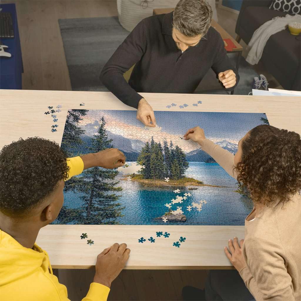 Ravensburger Spirit Island snow-capped peaks evoke awe, ideal for weekend puzzle challenges.