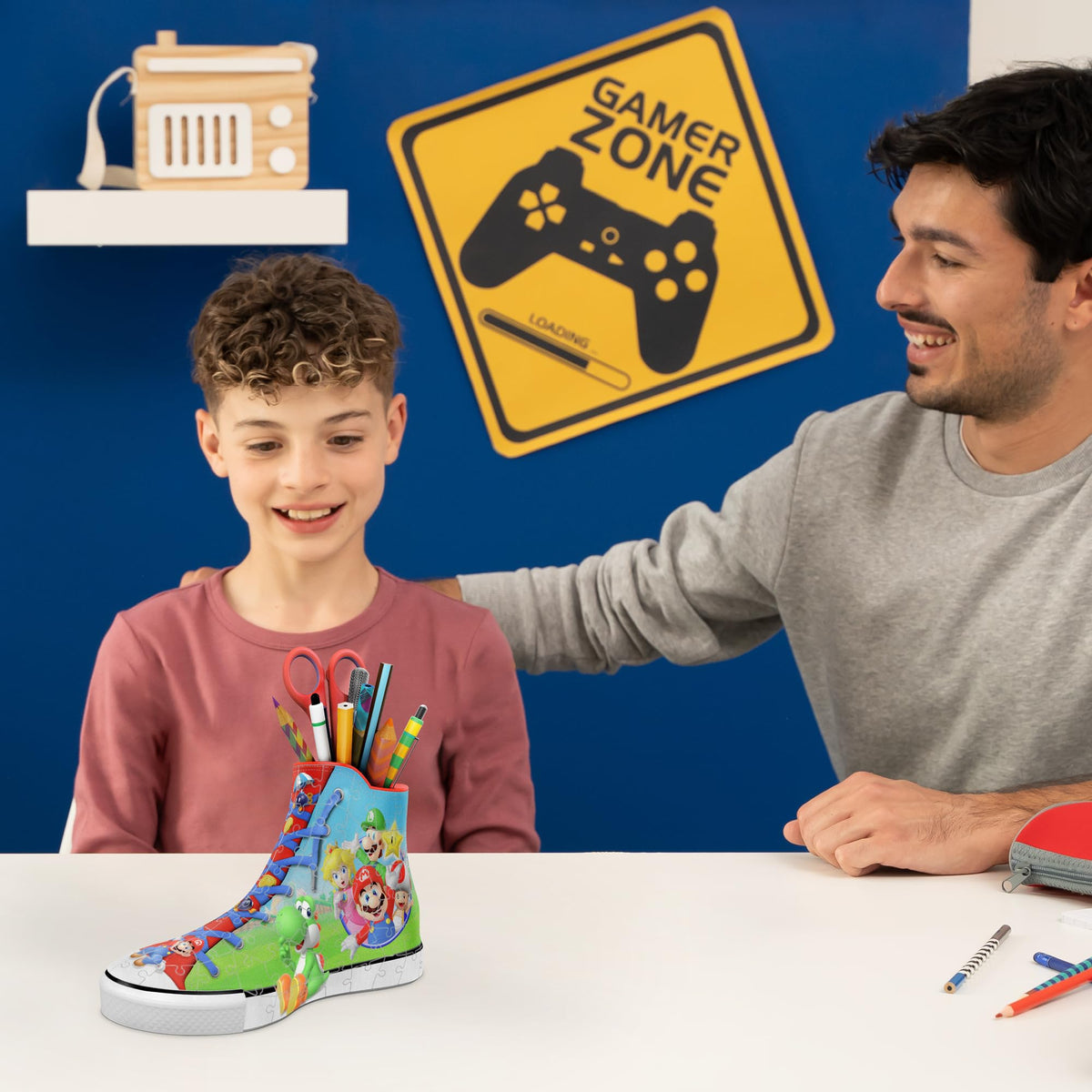 Ravensburger Super Mario Sneaker assembly highlights quick, secure click-together construction.