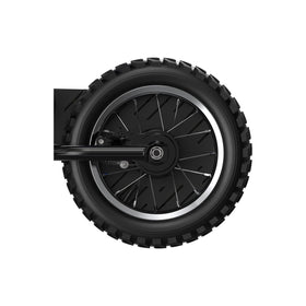Razor MX125 power motor close-up demonstrates high-torque performance for zippy acceleration