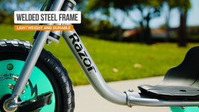 Razor RipRider 360 Mini welded steel frame ensures lasting durability.