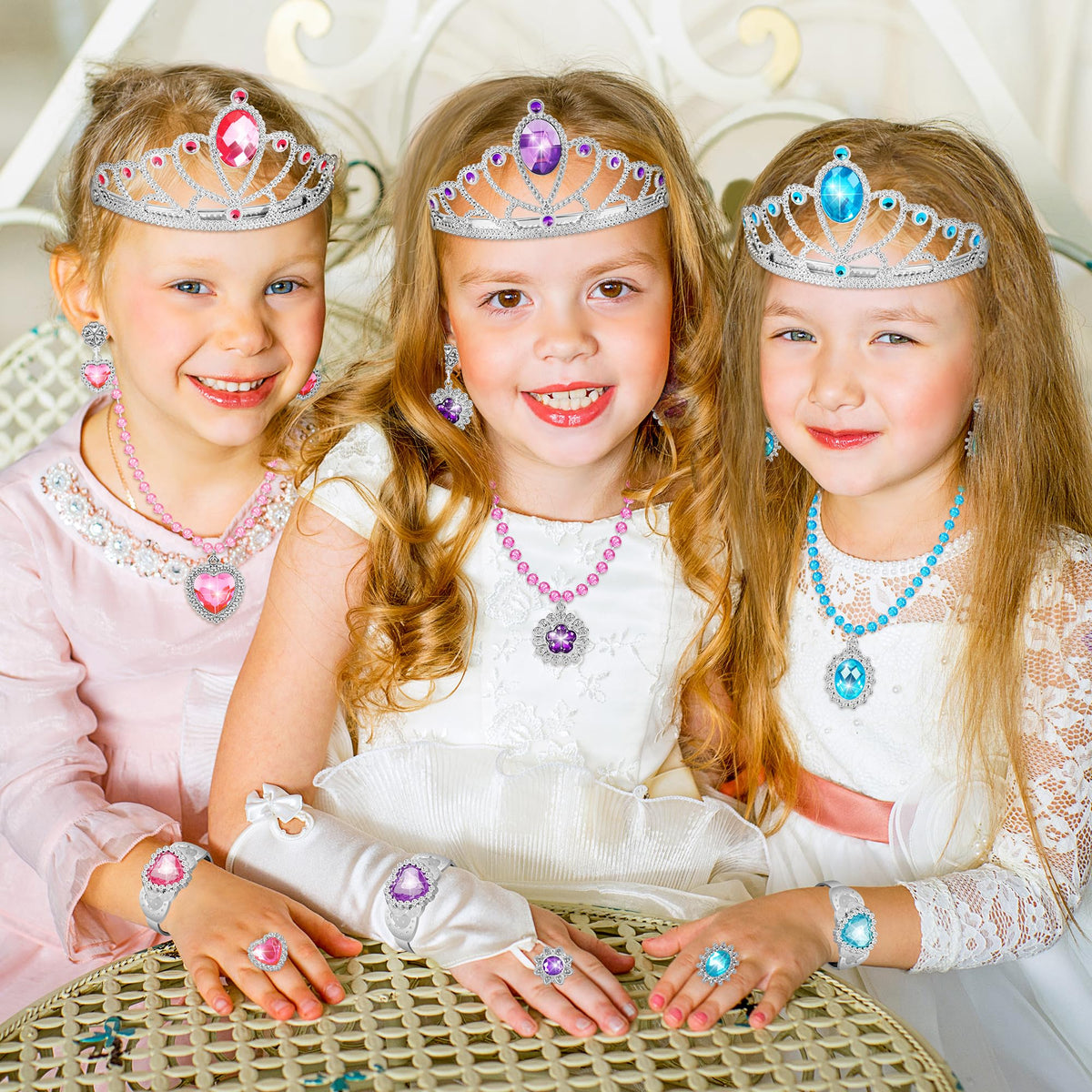 Rcovasc dress-up set ideal for parties, birthdays, or gifting.