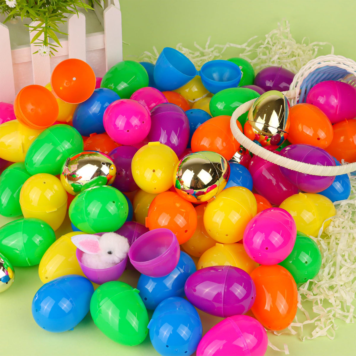 REGTEB all eggs feature easy open hinges for kids