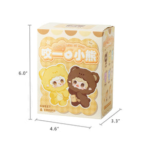 REIVIVORA YOOKI V4 mini-figure inside box for surprise unboxing and display.
