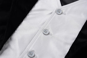 ReliBeauty Abraham Lincoln costume set pairs with a black top hat and beard.