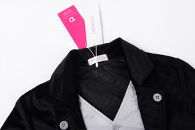 ReliBeauty vest detail adds depth to the look for photos and events.