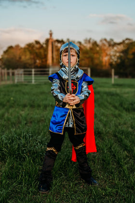 ReliBeauty packaging for ReliBeauty Kids Knight Costume kept organized
