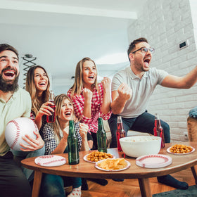 Remerry disposable serving trays with baseball theme for easy hosting.