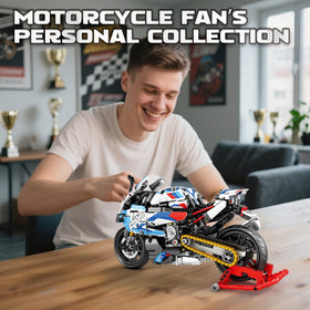 Reobrix 1000 RR gift-ready model for adults and teens.