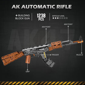 Reobrix 1-1-scale model offers a collectible gift for military enthusiasts