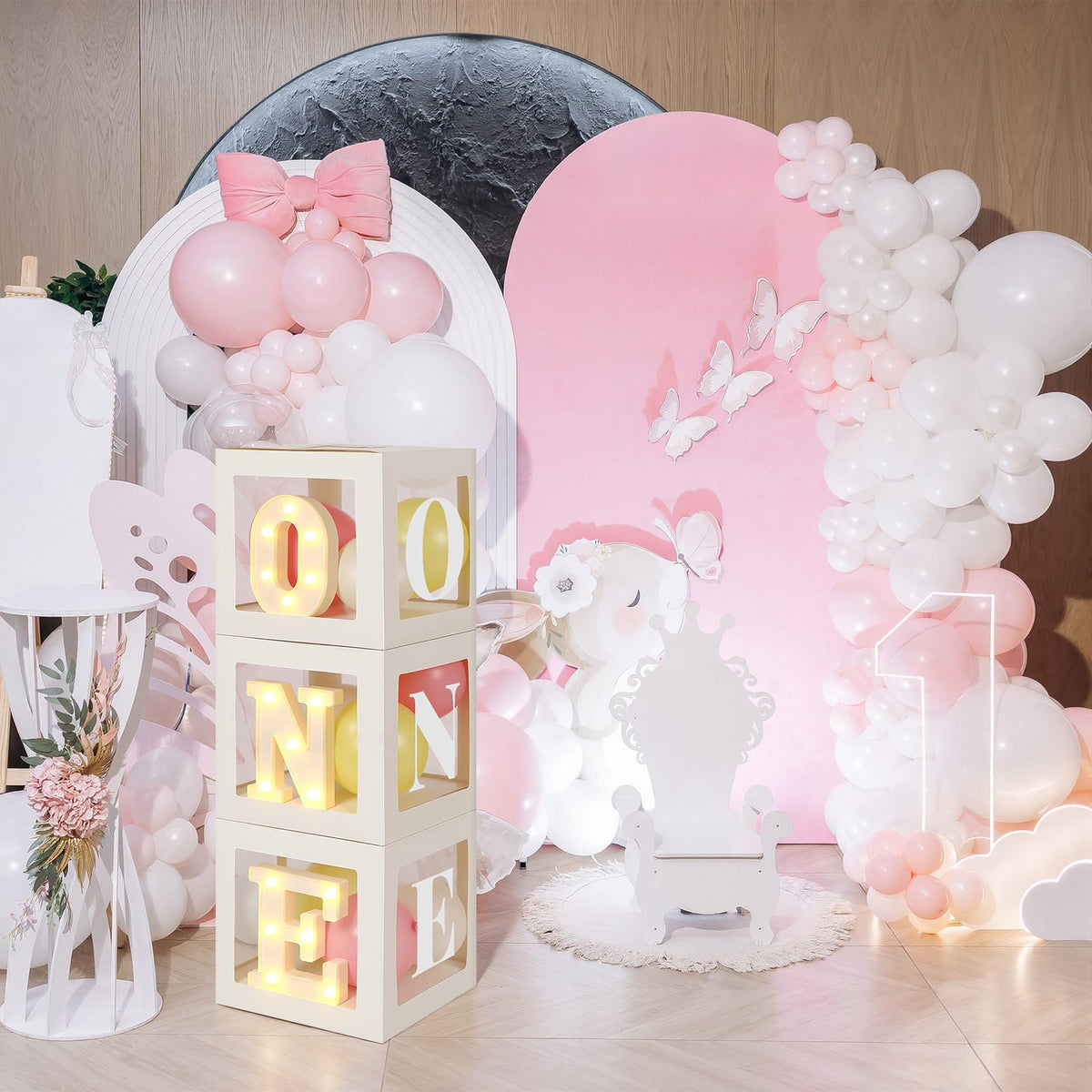 Resholder battery-powered LED lights emit a soft glow for photos