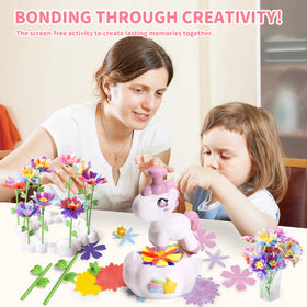 RISUNTOY kit is ideal for classrooms or playdates to foster collaborative crafting