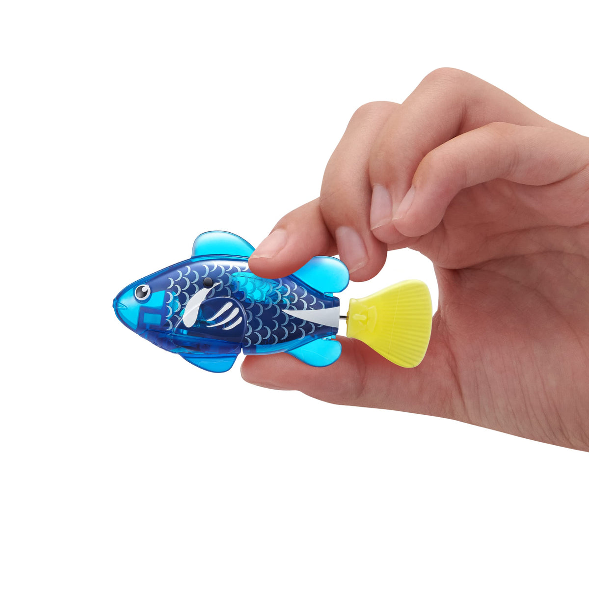 Robo Alive Robo Fish color-change technology creates surprising shifts