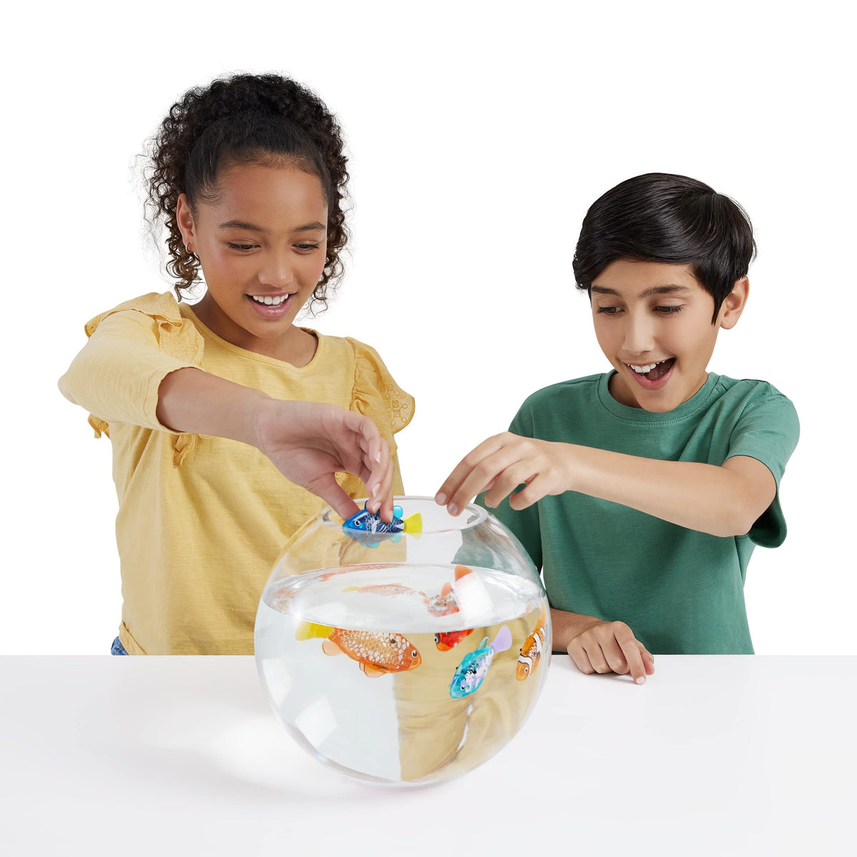 Robo Alive Robo Fish prank-friendly design for playful surprises