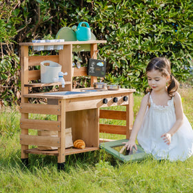 ROBOTIME Mud Kitchen non-toxic finish keeps play safe.