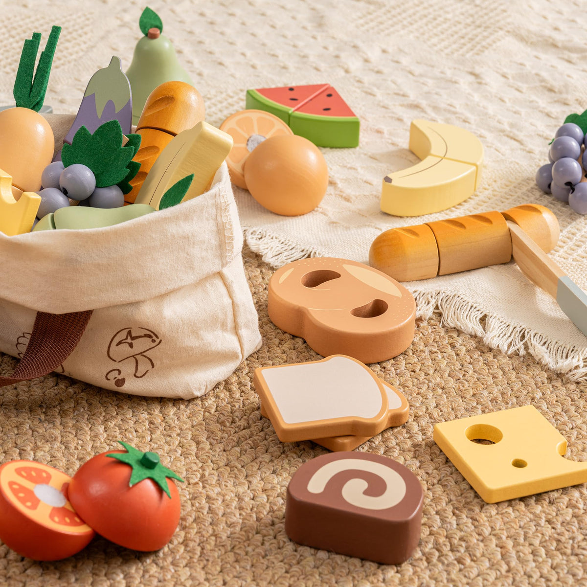 ROBOTIME wooden play food vegetables cutting set promotes imaginative meals and motor skills