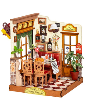 Rolife Champs-Élysées Bistro storefront detail for lifelike display