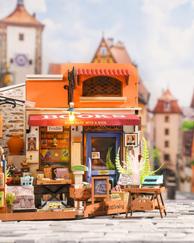 Rolife gift-ready diorama makes a thoughtful, creative present.