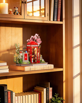 Rolife LED battery box detail provides safe, flicker-free illumination.