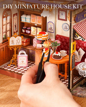 Rolife Leisure Tea Time figurine-friendly nook ready for tiny characters.