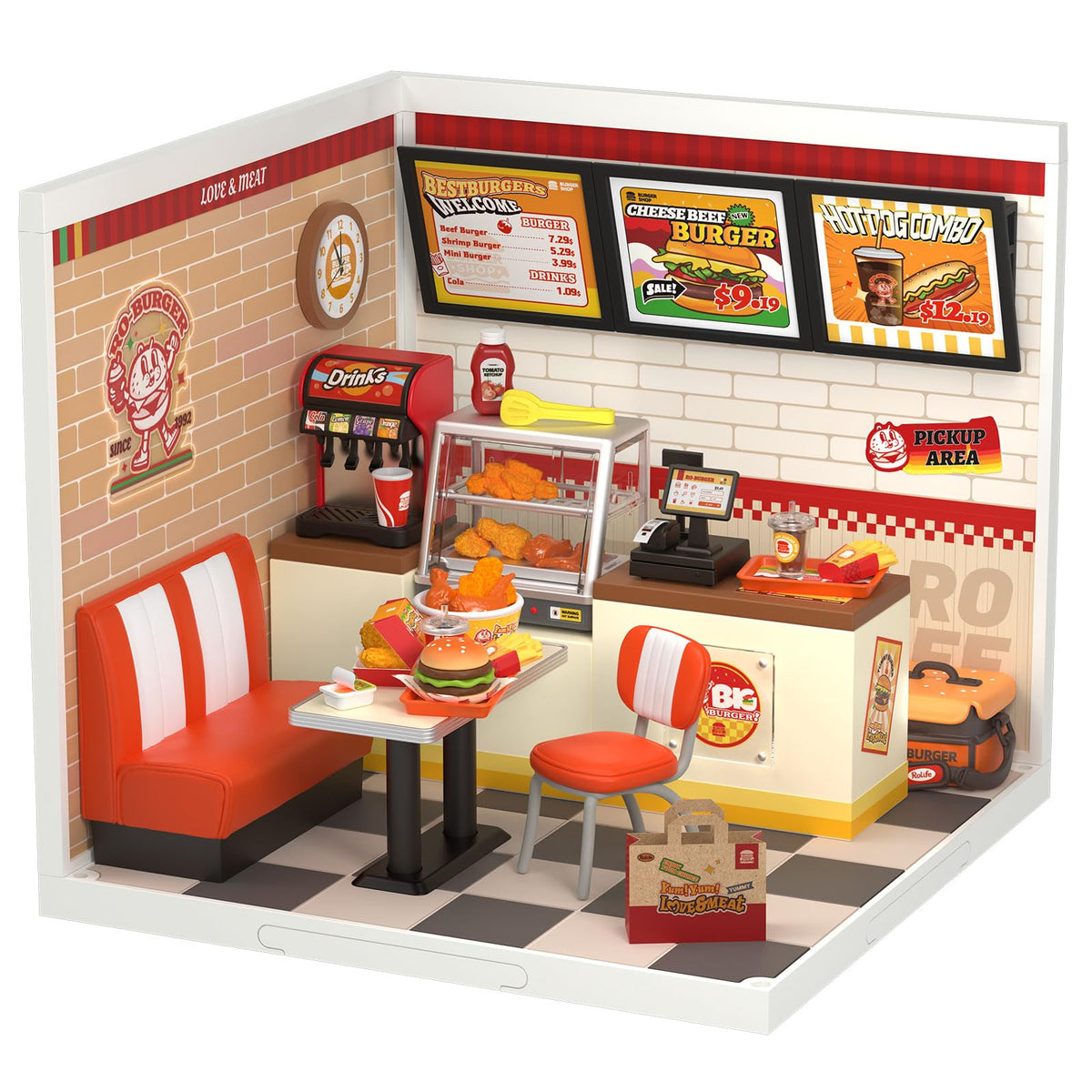 Rolife Yum Yum Burgers diorama restaurant setup for a lively display.