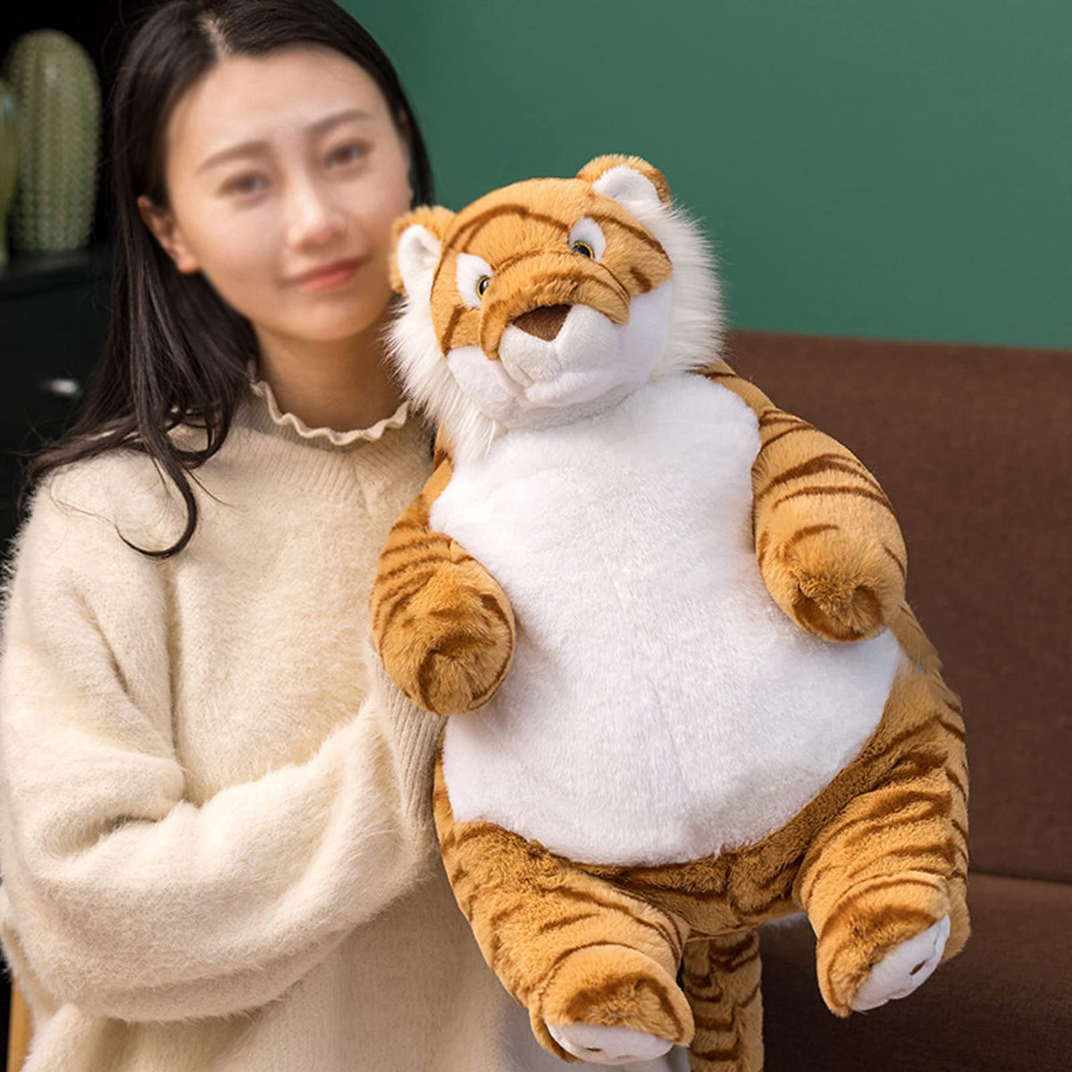 Ronivia large tiger stuffed toy, a cuddly, decorative gift.