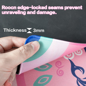 Roocn Mahjong Mat protects your table from scratches during games.