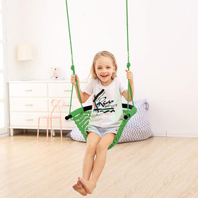 ROPECUBE durable polyester rope resists dirt and wear for lasting play.
