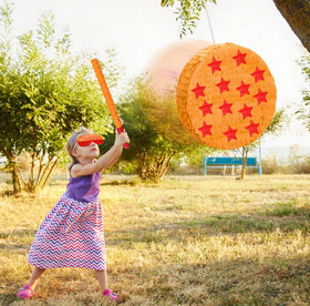 RoundFunny confetti bag creates festive bursts.