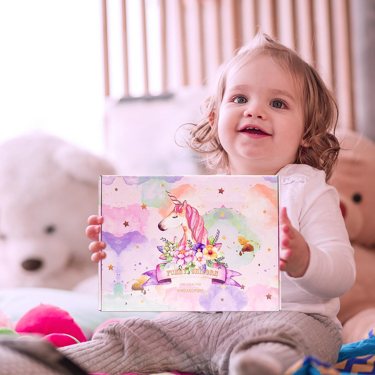Runeaoys unicorn gift box showcasing a ready-to-gift presentation