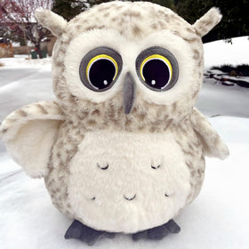 Ryttir Snowy Owl plush eyes convey warm adventure-ready expression.