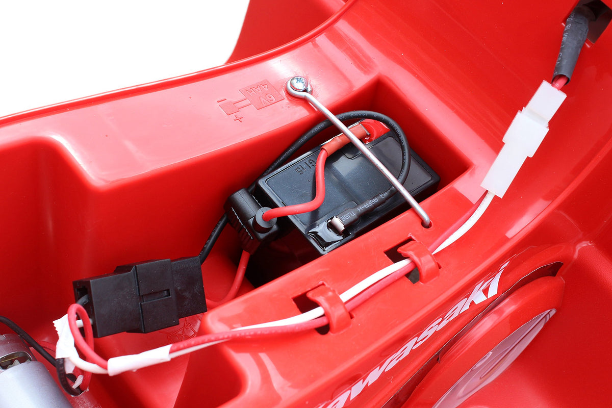 SafeAMP two-pack for Fisher-Price Power Wheels 6-volt, compatible with charger and vehicle.