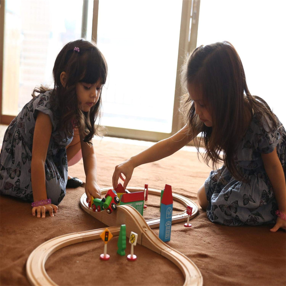 Classic wooden train toy from SainSmart Jr for toddlers