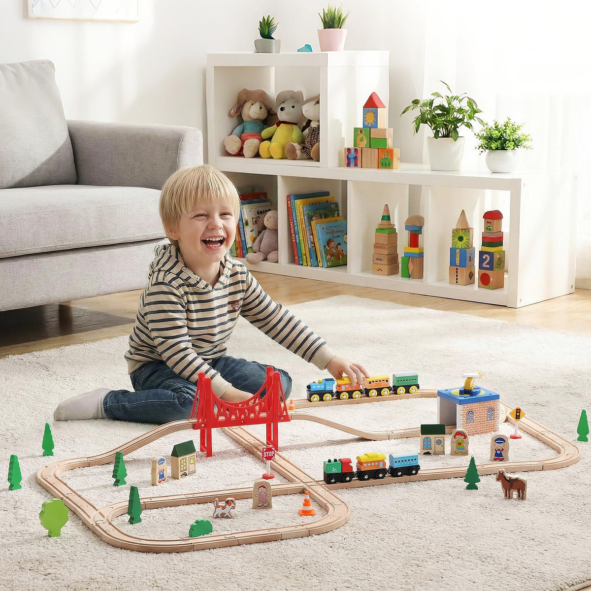 SainSmart Jr crossover and switch tracks enable complex routes