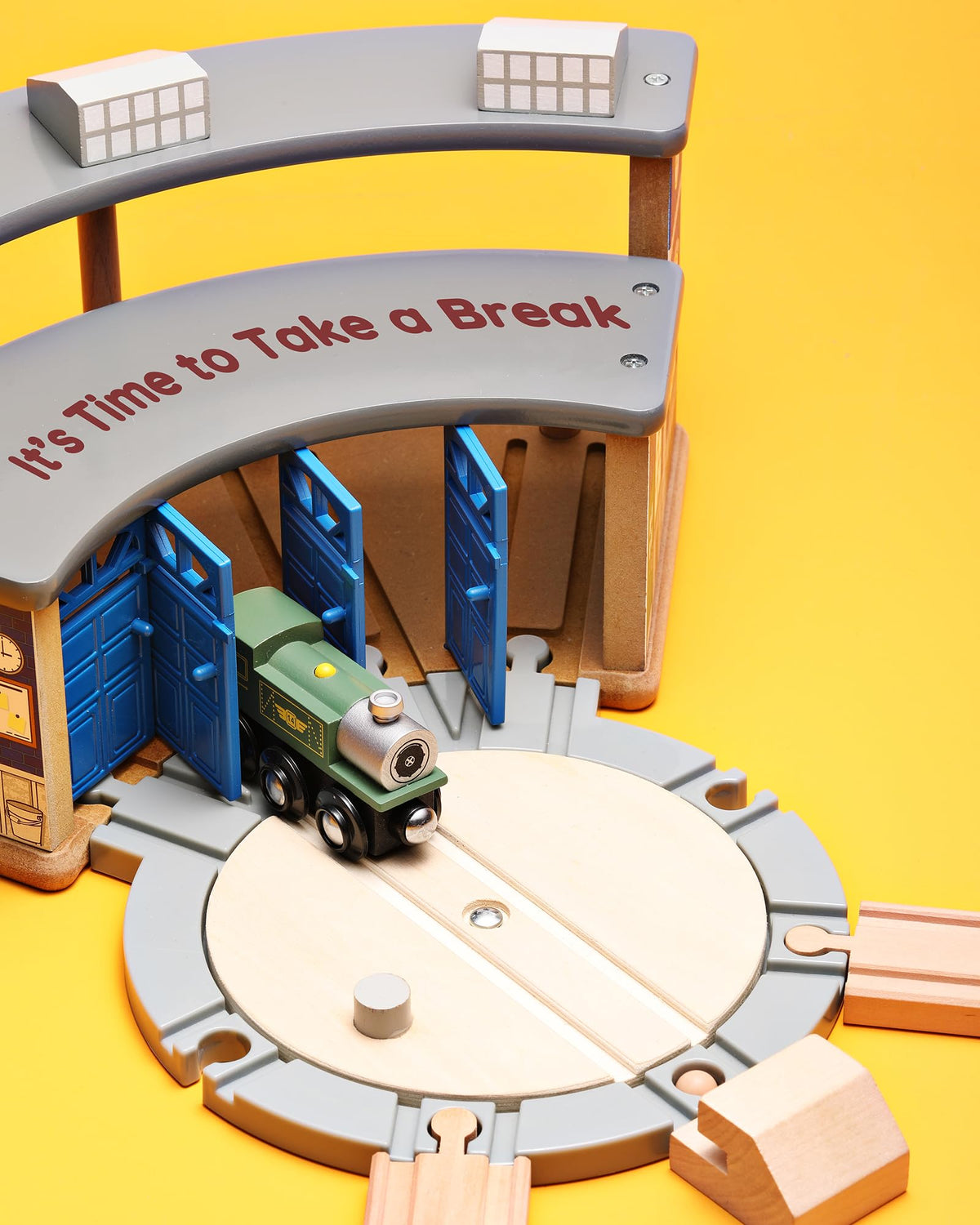 SainSmart Jr. double-side tracks compatible with Brio and more.