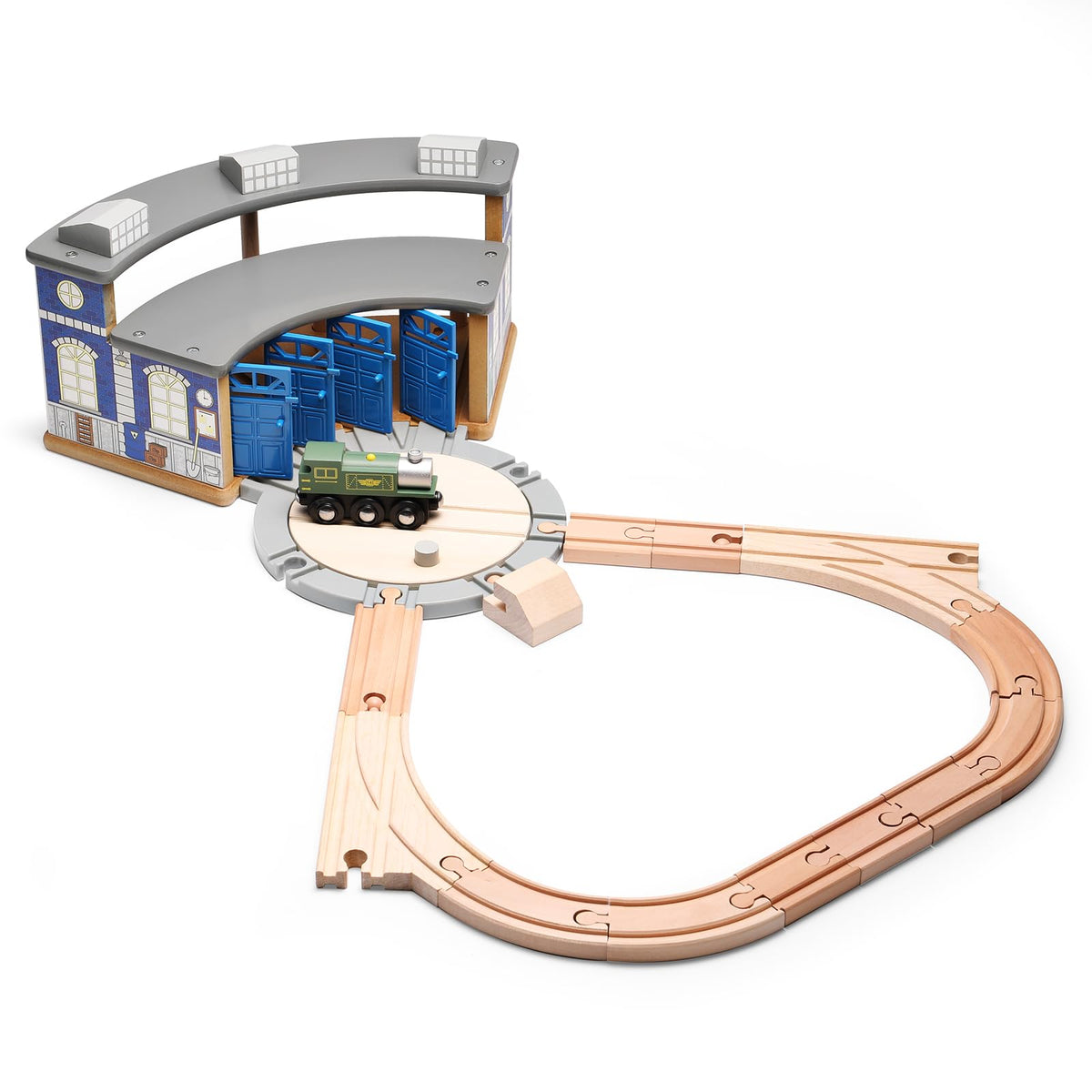 SainSmart Jr. station with 14 tracks fostering imaginative play.